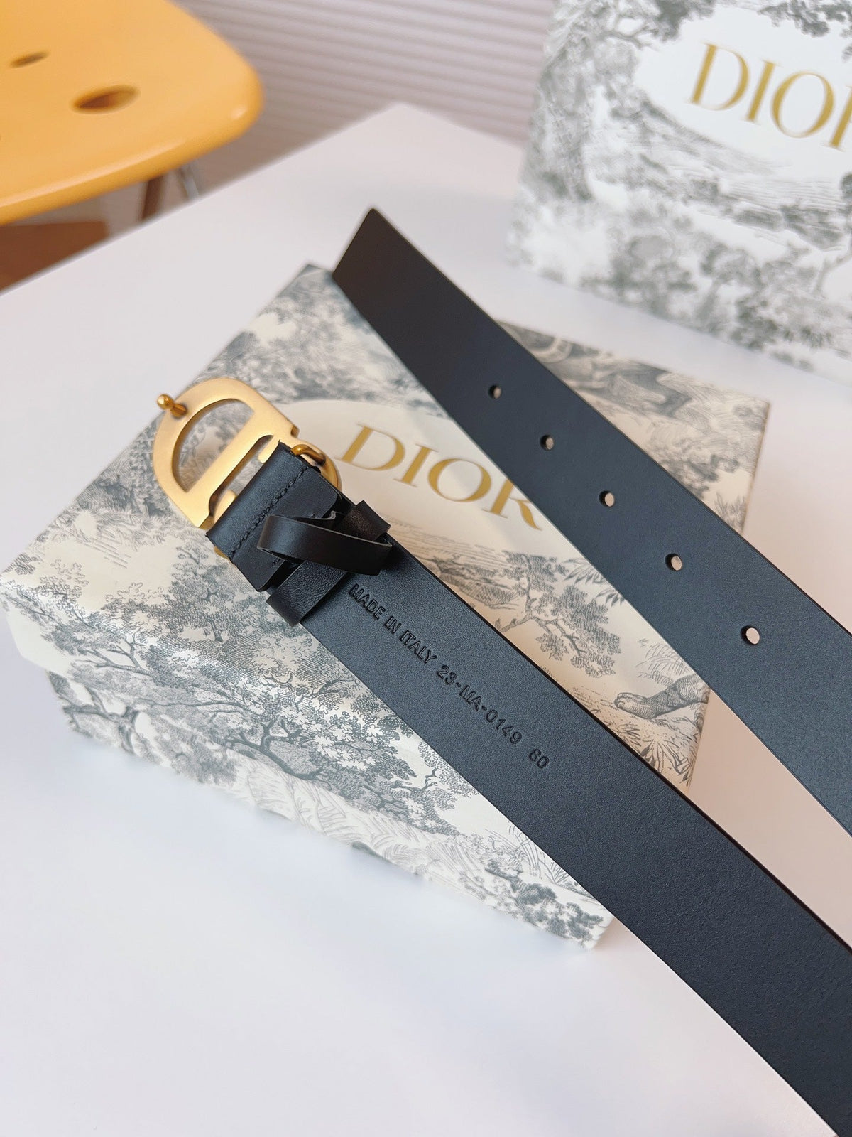 DIOR 25S BELT 30 MM IN BLACK CALFSKIN 613182