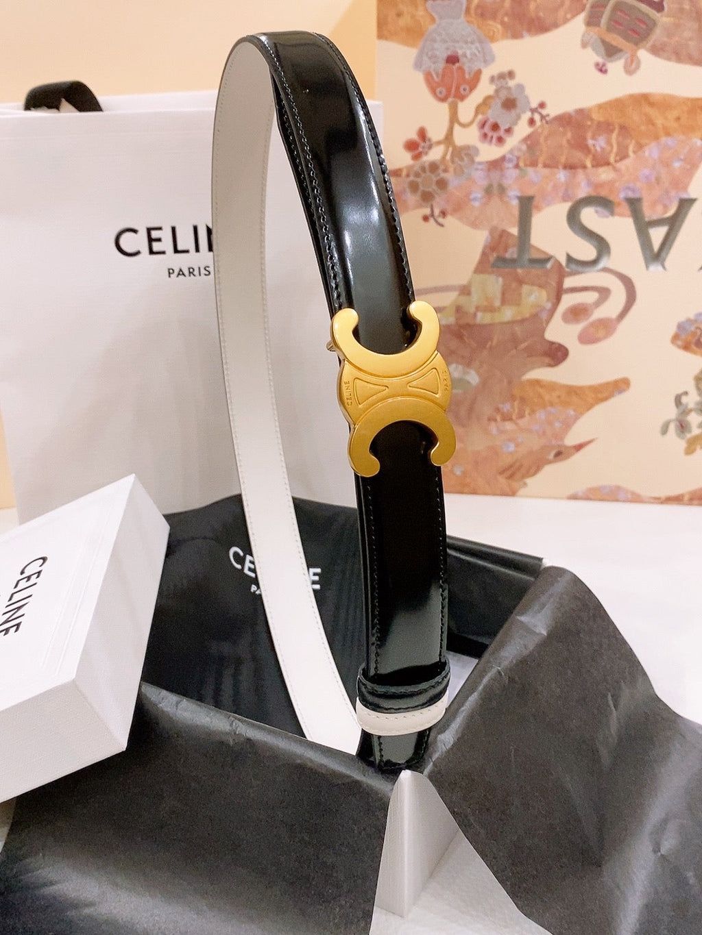 CELINE 25S BELT 25MM REVERSIBLE TRIOMPHE IN WHITE BLACK CALFSKIN 565543